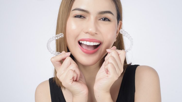 While Invisalign clear aligners are removable and convenient, maintaining oral hygiene during treatment requires a dedicated routine.